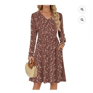 Fantaslook- Long sleeve- v neck- brown floral- midi dress with pockets- Large!
